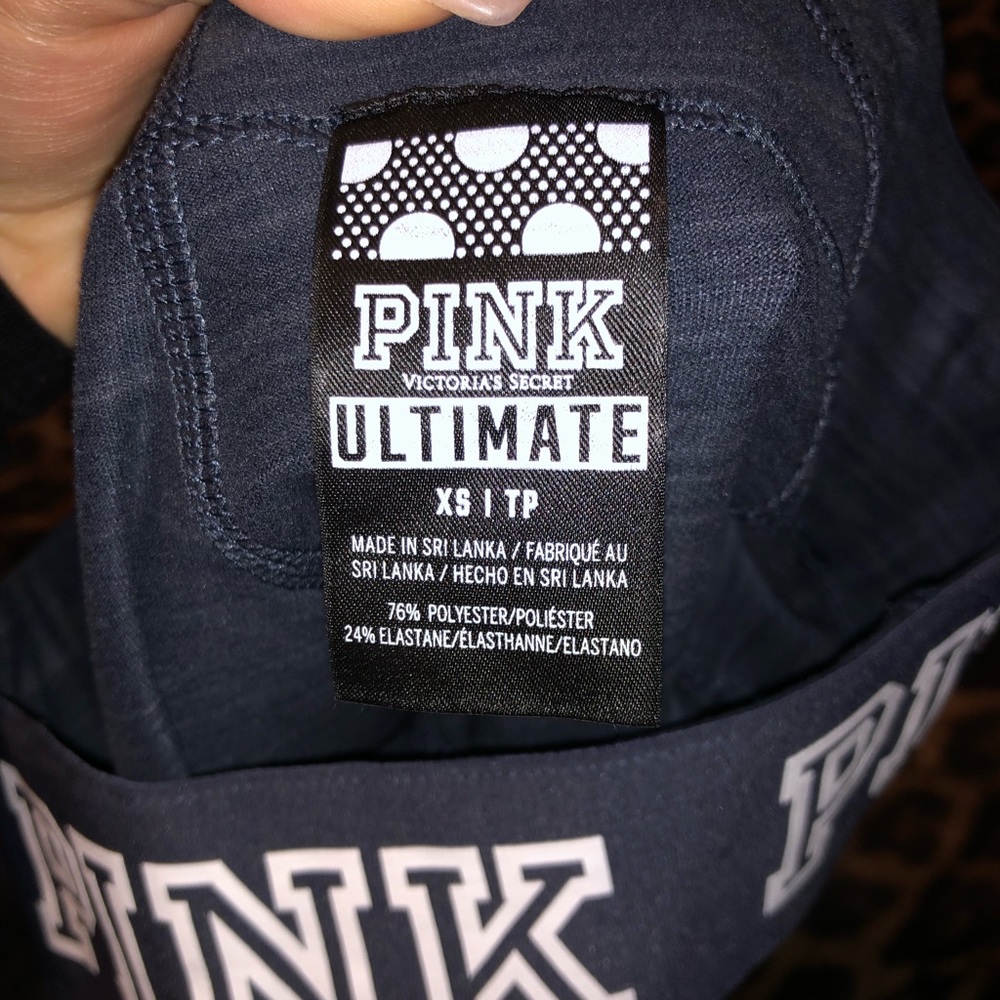 ⭐️ SOLD ⭐️ Victoria Secret(Pink)- workout leggings!